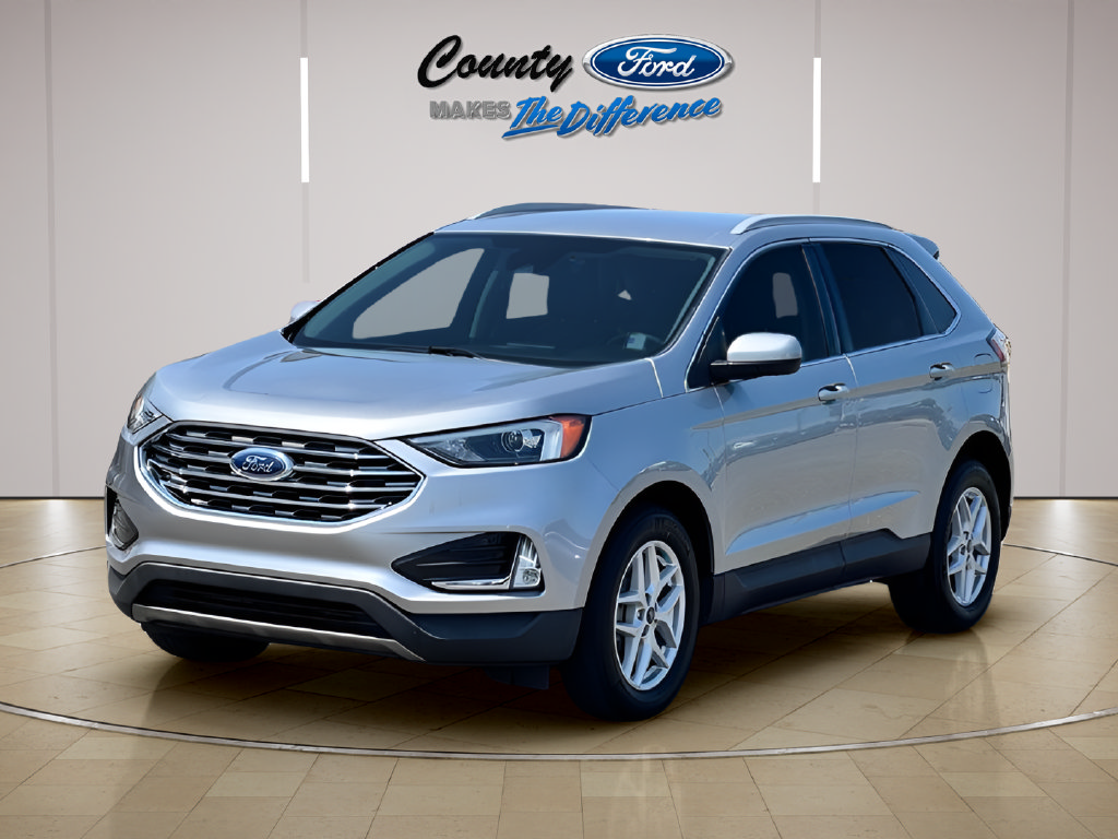 Used 2022 Ford Edge SEL w/ Convenience Package AWD/4WD image 2