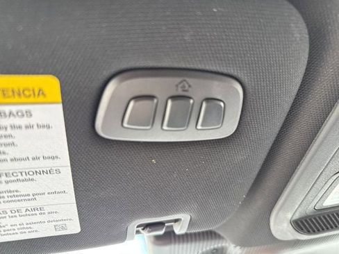 Used 2025 Ford Explorer ST-Line w/ Premium Package AWD/4WD image 35