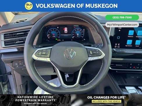 New 2026 Volkswagen Atlas SE image 14