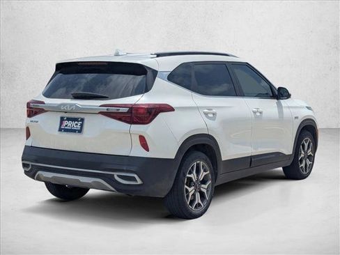 Used 2022 Kia Seltos EX AWD/4WD image 5