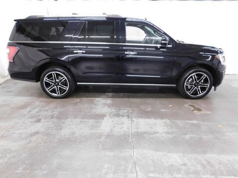 Used 2021 Ford Expedition Max Limited image 2