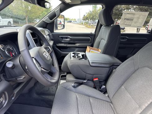 Used 2025 RAM 1500 Big Horn AWD/4WD image 14