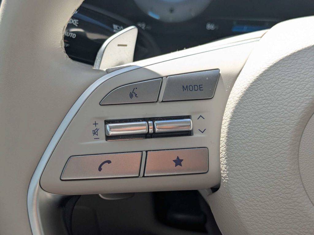 Used 2025 Hyundai Palisade Calligraphy FWD image 33