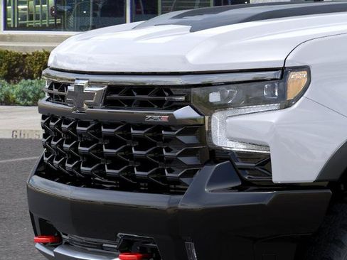 New 2026 Chevrolet Silverado 1500 ZR2 w/ LPO, Dark Essentials Package AWD/4WD image 37
