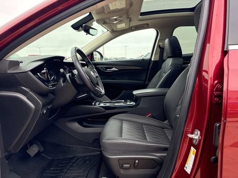 Used 2023 Buick Envision Avenir AWD/4WD image 13