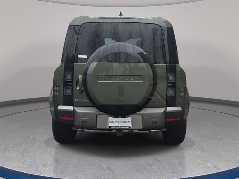 New 2026 Land Rover Defender 110 S image 6