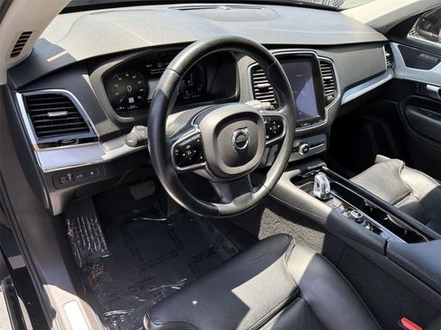 Used 2016 Volvo XC90 T8 Momentum w/ Vision Package AWD/4WD image 2