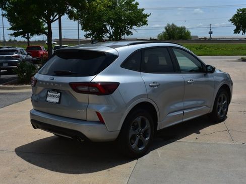 Used 2024 Ford Escape ST-Line w/ Tech Pack #1 AWD/4WD image 5