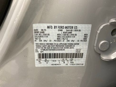 New 2025 Ford Explorer Active w/ Active Comfort Package image 27