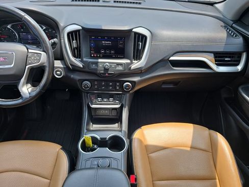 Used 2020 GMC Terrain SLE FWD image 15