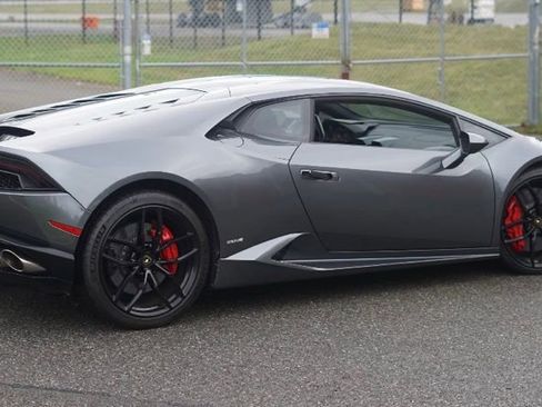 Used 2015 Lamborghini Huracan LP 610-4 image 6