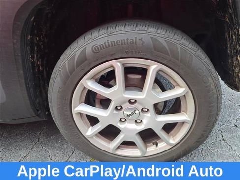 Used 2022 Jeep Renegade Latitude image 19