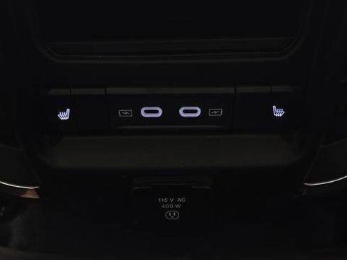 New 2026 RAM 1500 Laramie AWD/4WD image 31
