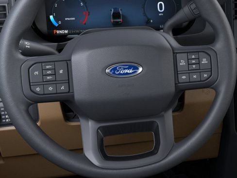 New 2026 Ford F250 XLT w/ XLT Premium Package AWD/4WD image 11
