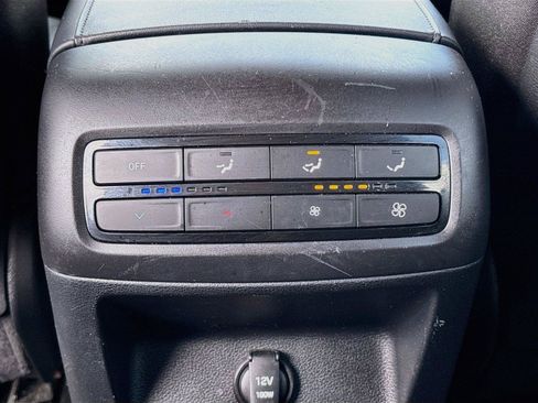 Used 2020 Hyundai Palisade SE FWD image 23