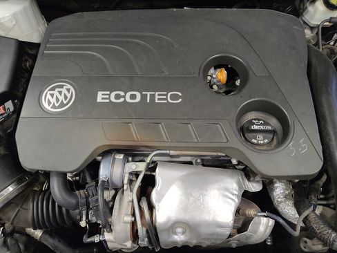 Used 2019 Buick Cascada Premium image 30