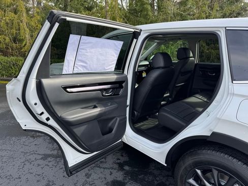 New 2026 Honda CR-V EX-L image 9