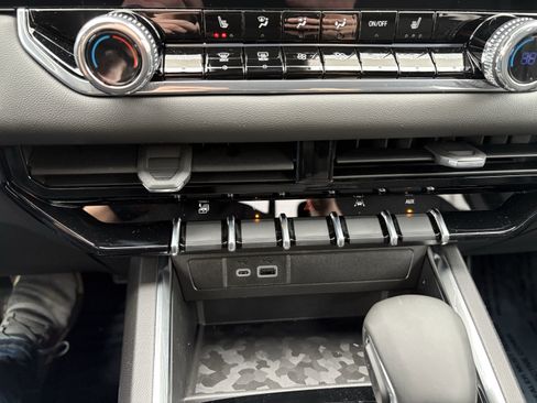 New 2026 GMC Canyon Elevation w/ Convenience Package AWD/4WD image 23