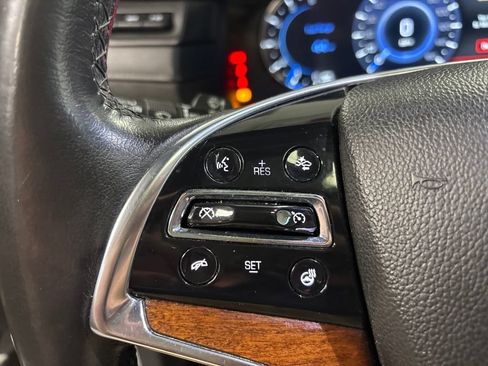 Used 2016 Cadillac Escalade Luxury RWD image 21