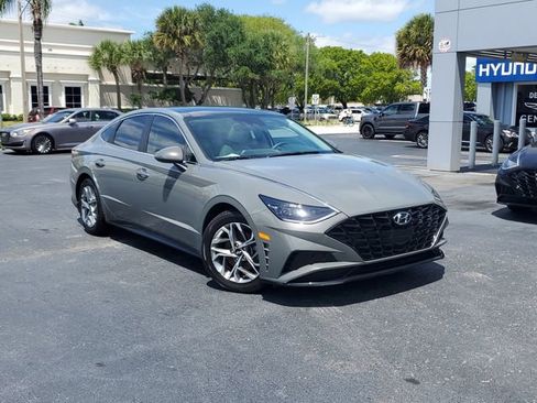 Certified 2023 Hyundai Sonata SEL w/ Convenience Package FWD image 31