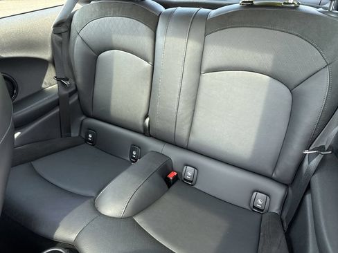 Used 2019 MINI Cooper S FWD image 19