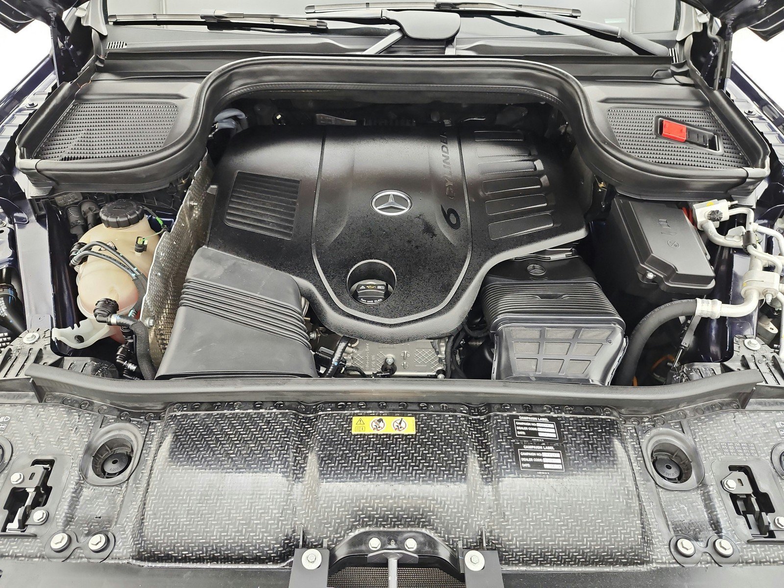 Certified 2022 Mercedes-Benz GLS 450 4MATIC image 17