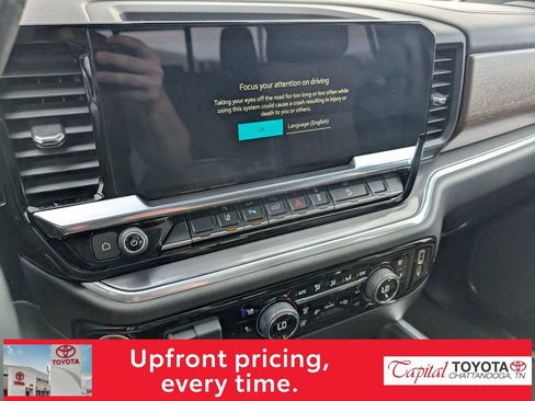 Used 2025 Chevrolet Silverado 2500 High Country w/ High Country Premium Package AWD/4WD image 20
