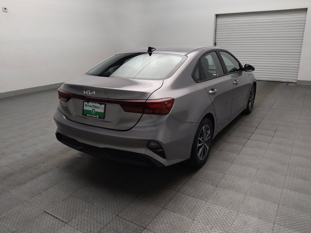 Used 2024 Kia Forte LXS FWD image 9