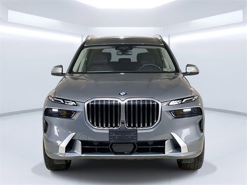 Used 2023 BMW X7 xDrive40i w/ Executive Package image 10