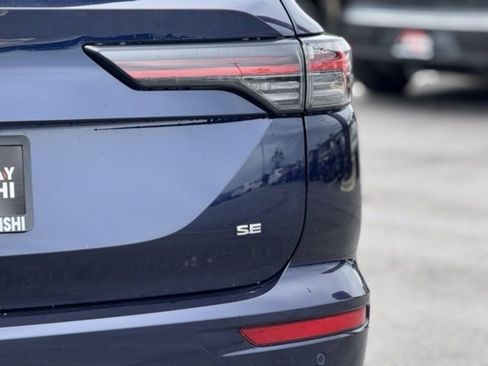New 2025 Mitsubishi Outlander SEL image 11