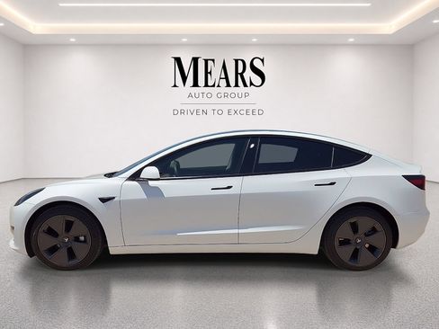 Used 2023 Tesla Model 3 Long Range AWD/4WD image 2