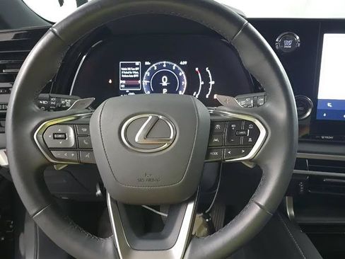Used 2023 Lexus RX 350 AWD image 5