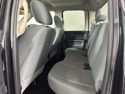 Used 2018 RAM 1500 ST w/ SXT Appearance Group AWD/4WD image 24