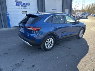 Used 2023 Ford Escape Active video 3