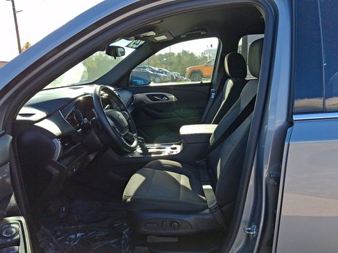 Certified 2023 Chevrolet Traverse LT w/ LPO, Floor Liner Package image 13