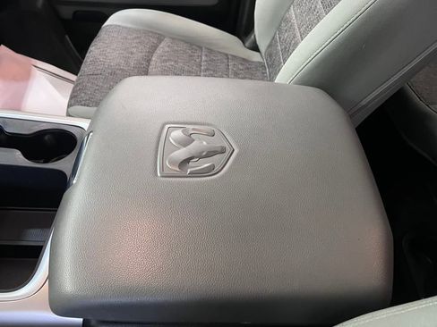 Used 2019 RAM 1500 Classic Warlock image 24