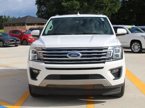 Used 2020 Ford Expedition Max XLT w/ Equipment Group 202A RWD image 8