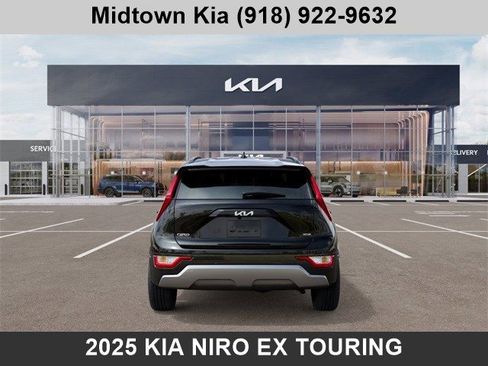 New 2025 Kia Niro EX Touring image 5