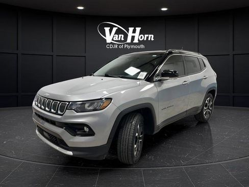 Used 2022 Jeep Compass Limited AWD/4WD image 3