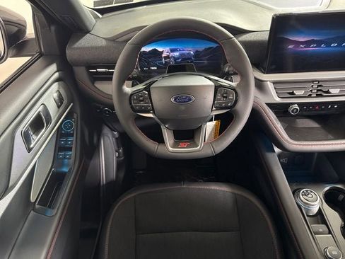 New 2026 Ford Explorer ST AWD/4WD image 22