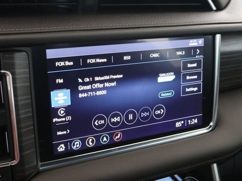 Used 2021 GMC Yukon Denali w/ Denali Ultimate Package AWD/4WD image 15