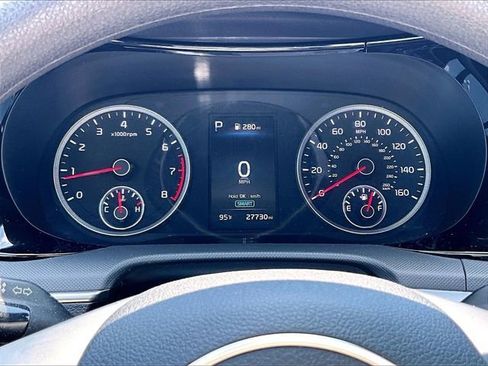 Used 2024 Kia K5 LXS FWD image 3