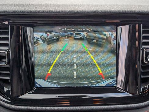 Used 2023 Dodge Durango GT image 28