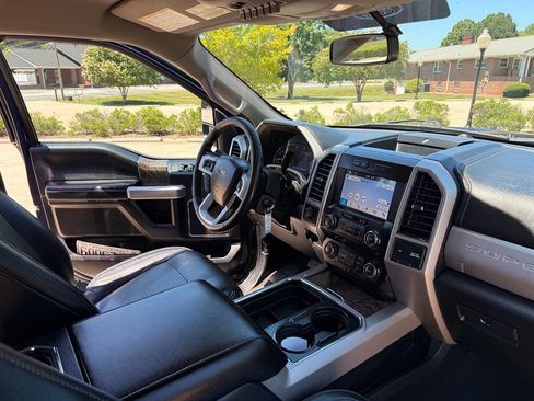 Used 2019 Ford F250 Lariat AWD/4WD image 17
