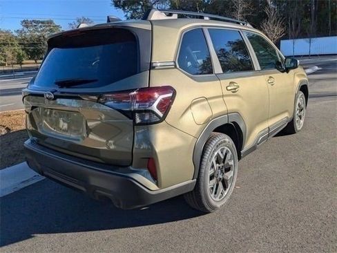New 2026 Subaru Forester Premium image 5