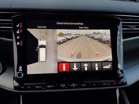 New 2026 Jeep Grand Wagoneer Limited image 30