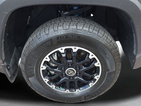 Used 2023 Toyota Tundra SR5 w/ TRD Off-Road Package AWD/4WD image 36