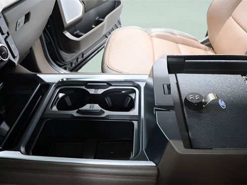 Used 2024 Ford F450 King Ranch w/ Chrome Package image 20