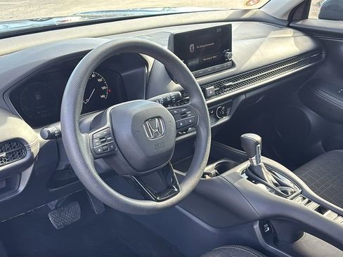 Used 2023 Honda HR-V LX image 23