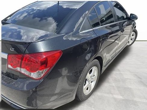 Used 2012 Chevrolet Cruze LT w/ All-Star Edition FWD image 3